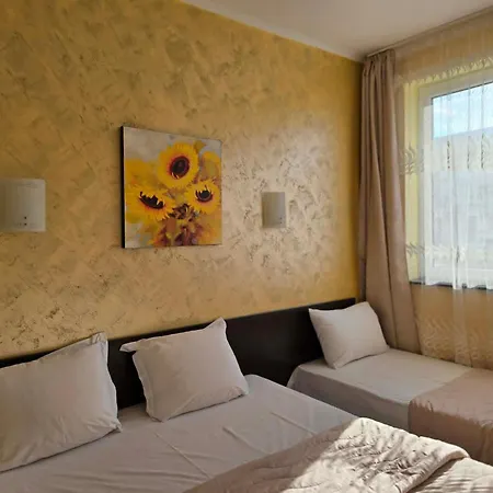 Plaza Apartmanhotel 4*
