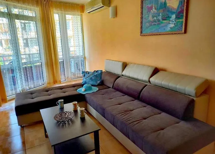 Plaza Apartmanhotel Napospart