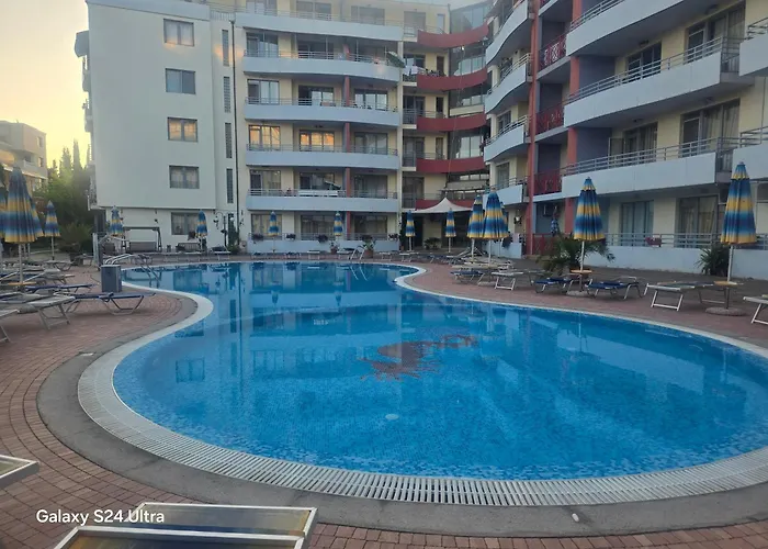 Apartmanhotel Plaza Napospart