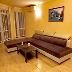 Апарт-готель Plaza 4*