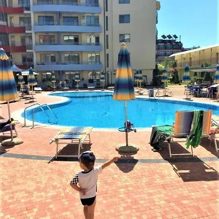 Plaza Апарт-готель 4*