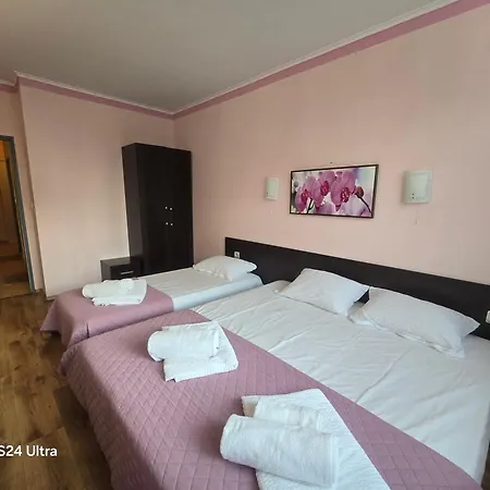 Plaza 4* Сонячний Берег