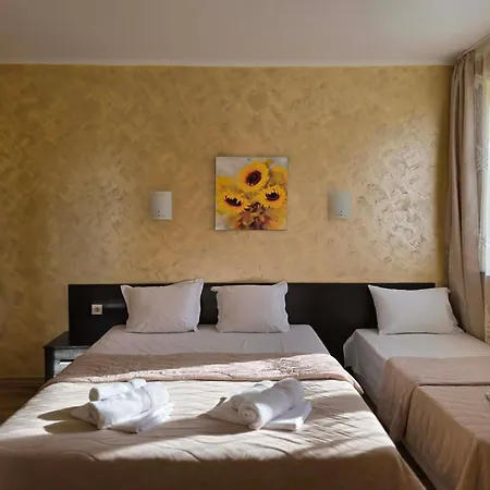 Plaza Апарт-готель 4*