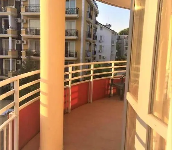 Plaza 4* Сонячний Берег